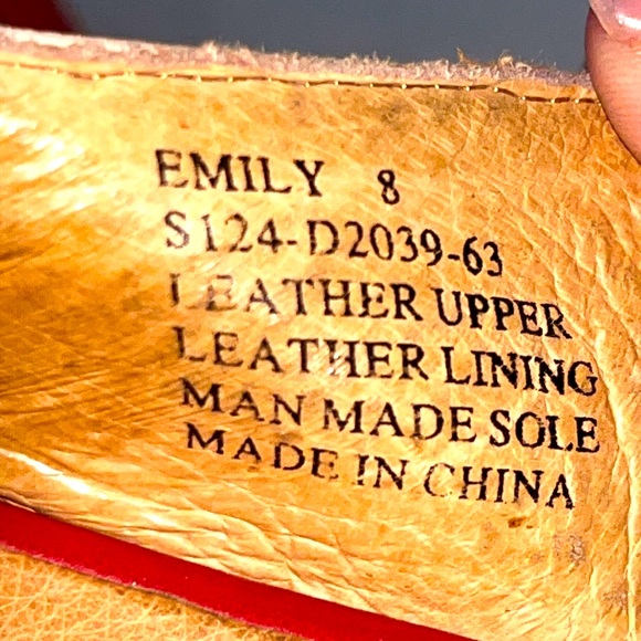 Miz Mooz Slingback Shoes Size 8 Red Cream Buttons Trim Block Kitten Heels Sz 8 - Picture 9 of 9